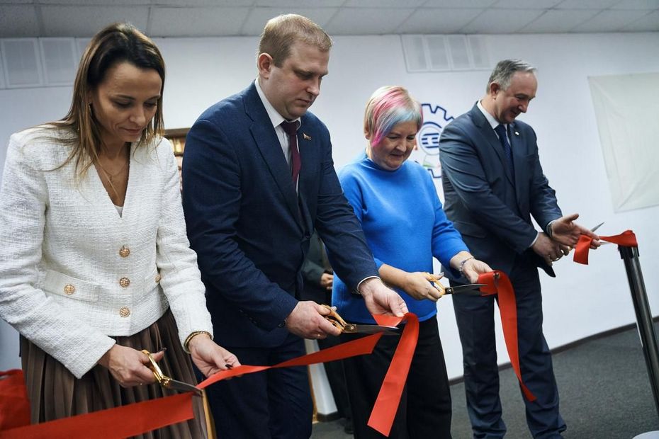 БНТУ и «Амкодор–Унимод» открыли совместный образовательный центр